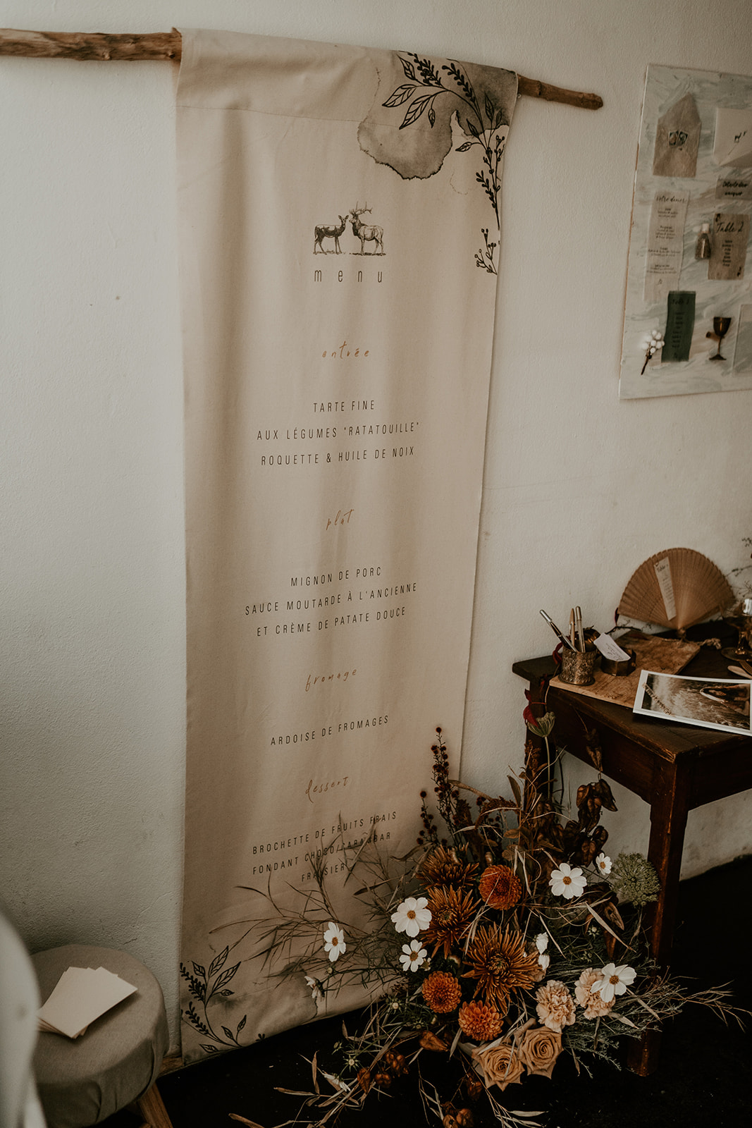 menu sur tissu décoration mariage Nantes
