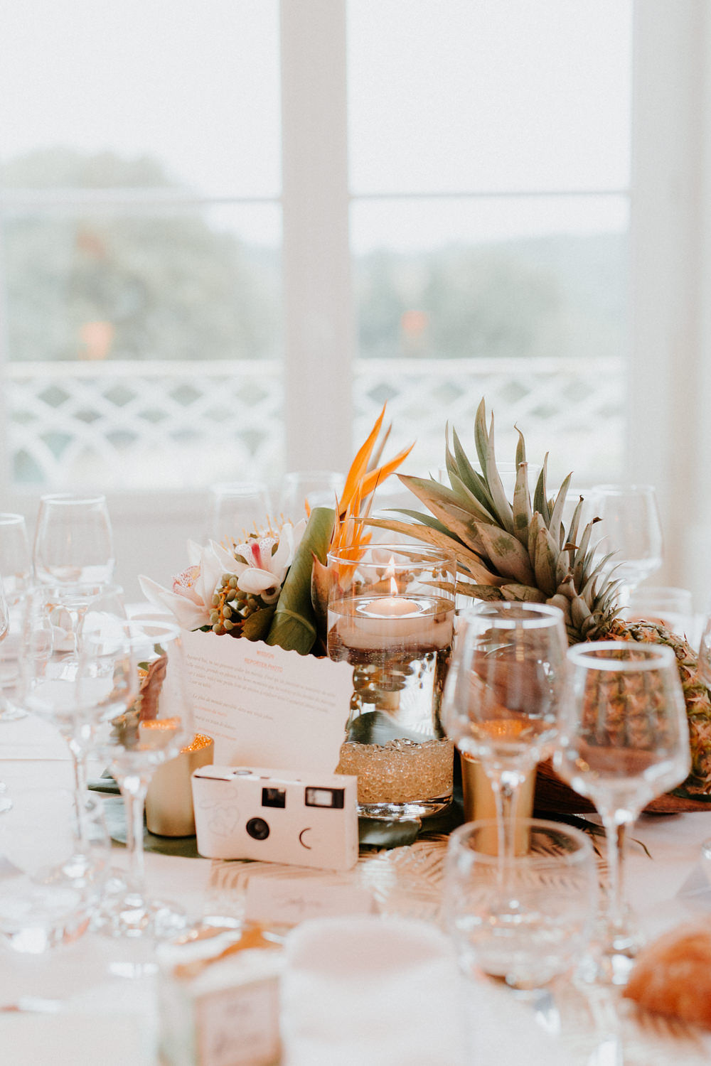 decoration florale theme exotique chic