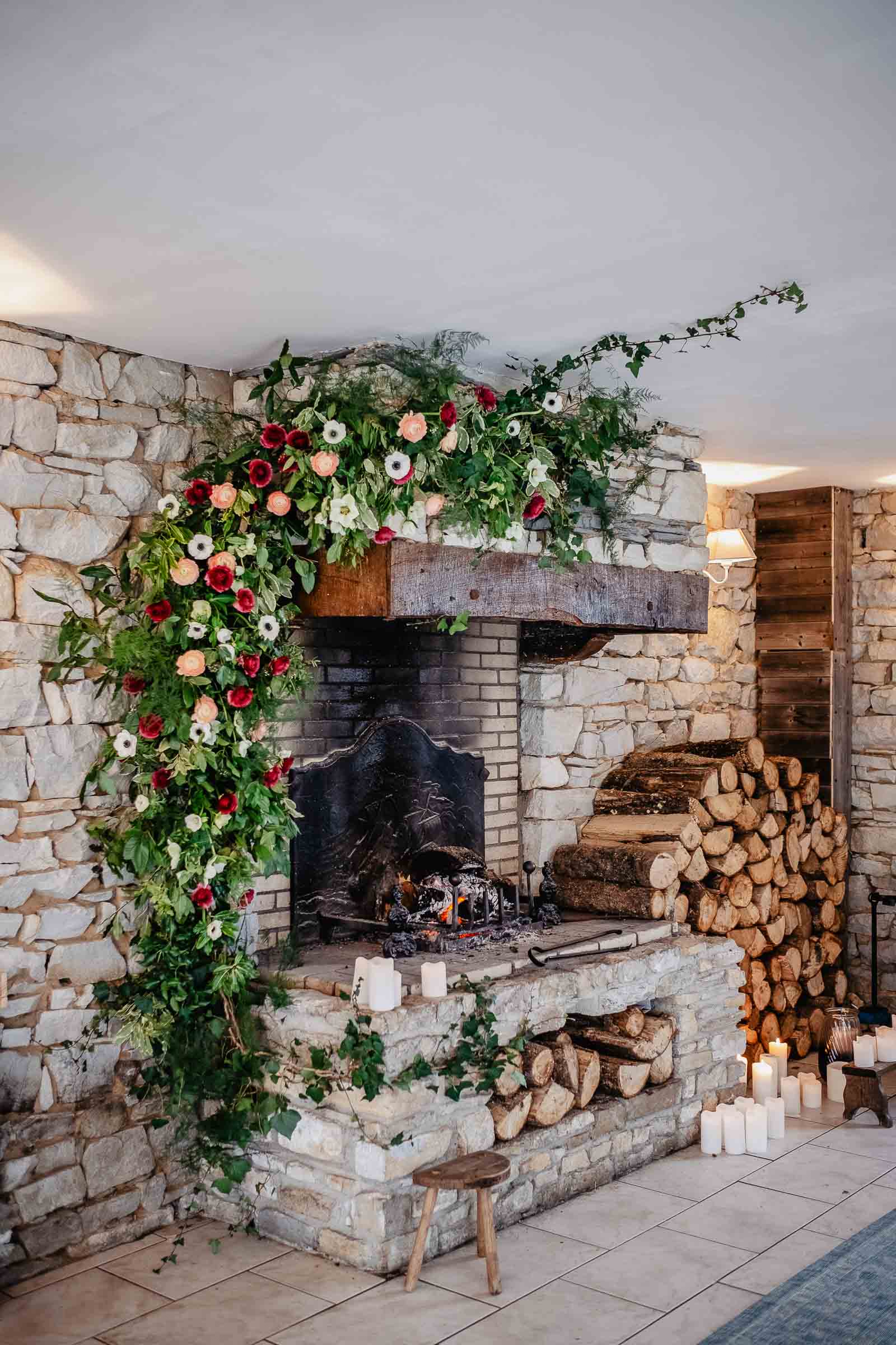 idees deco fleurs mariage hivernal