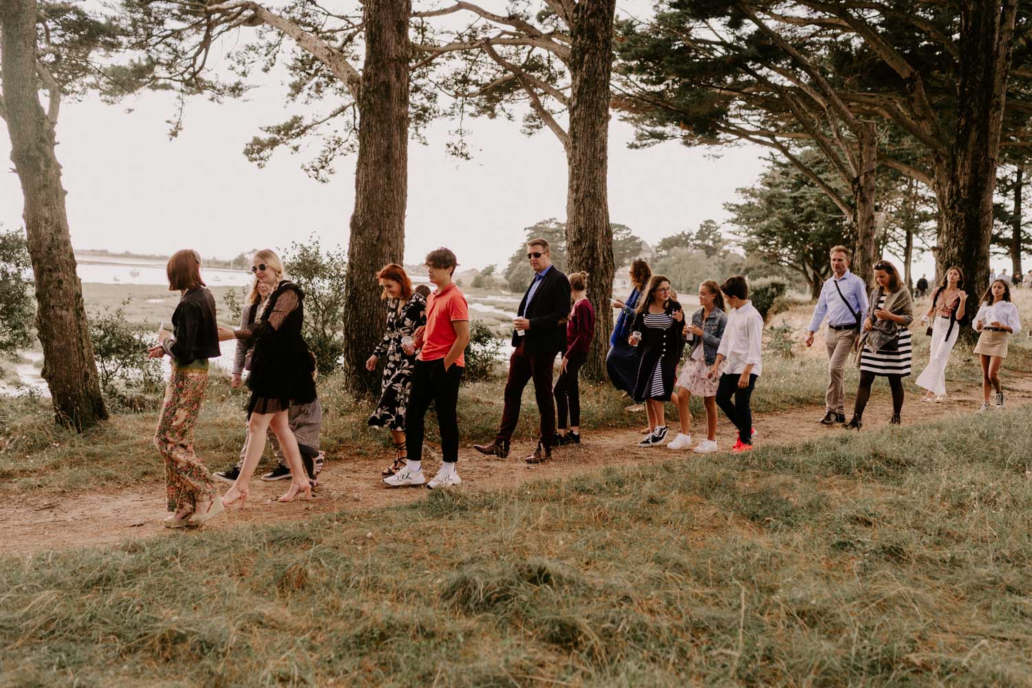 arrivée des invites ceremonie laique morbihan