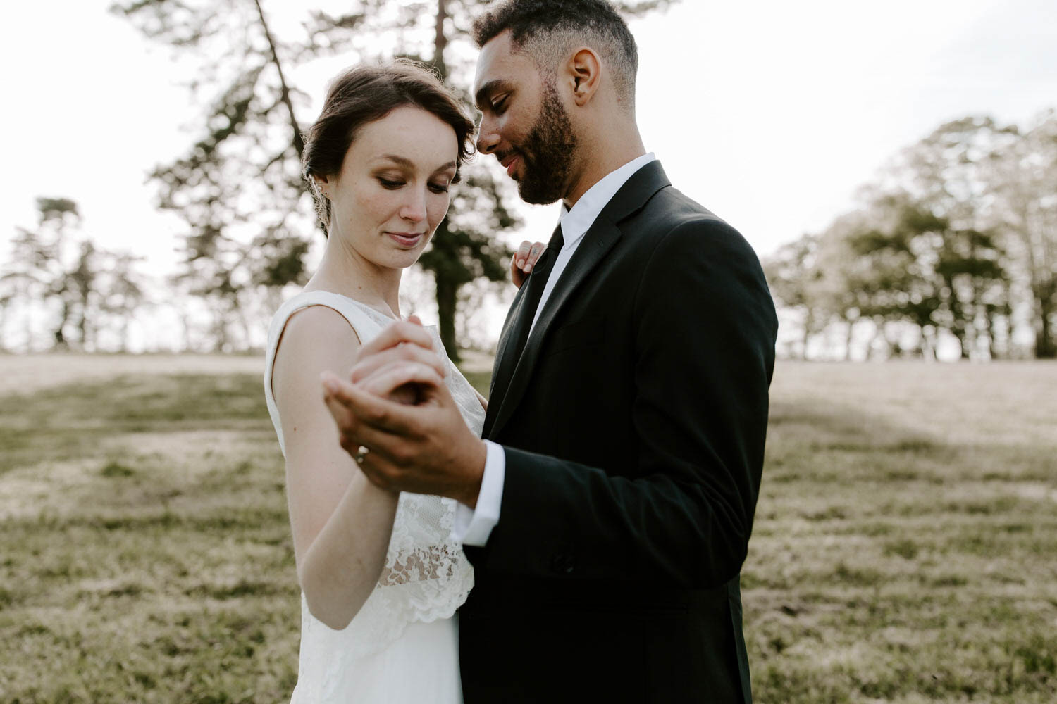 photo de mariage maries danse amour