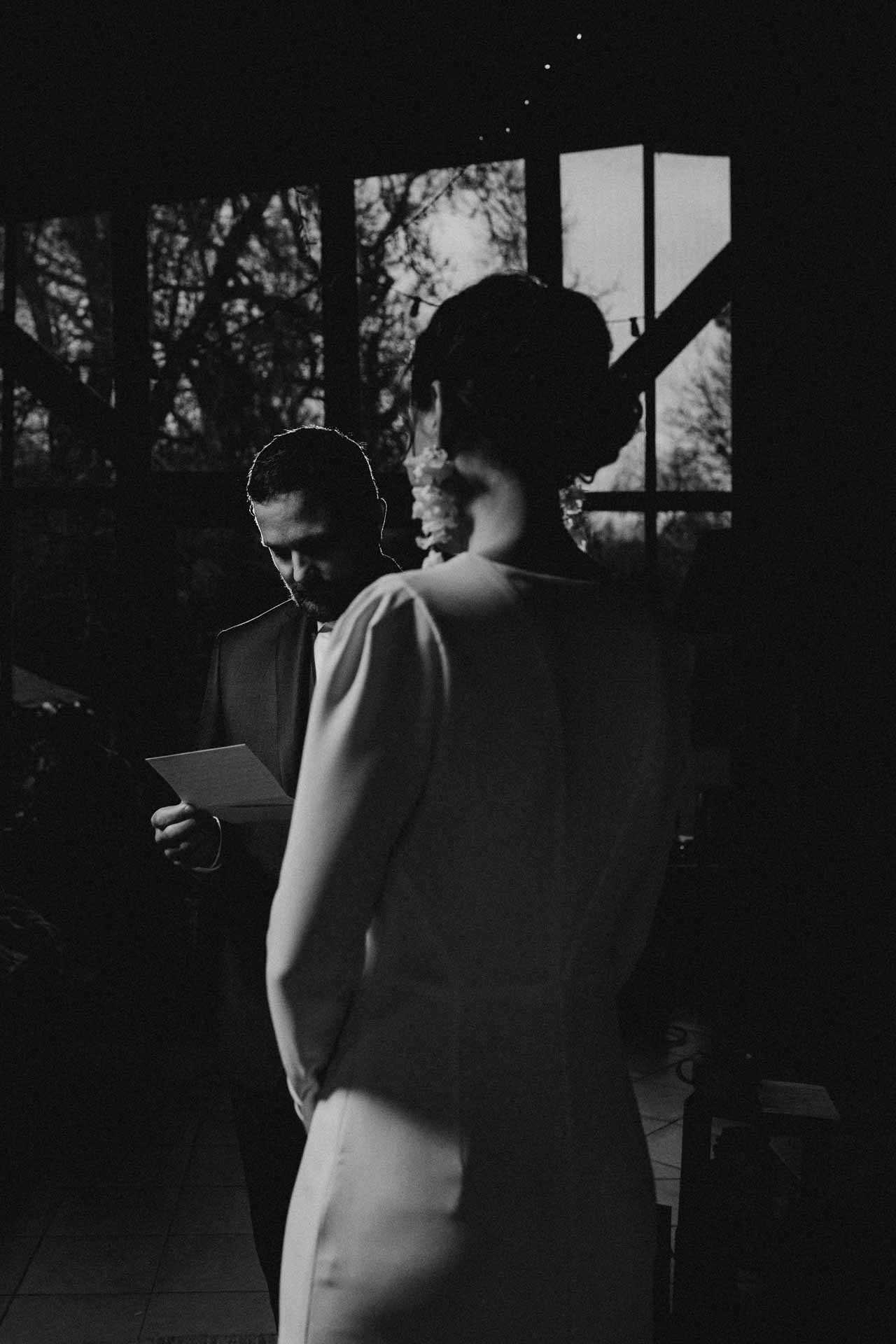 robe de mariee blanche bijoux chignon