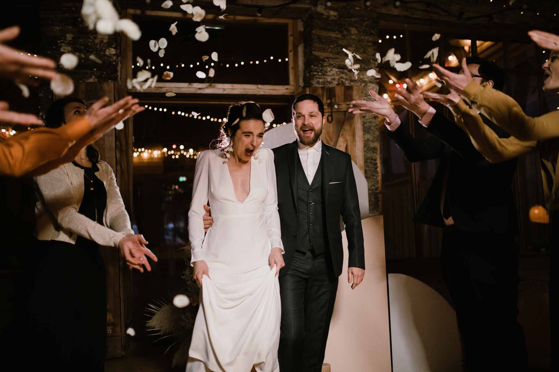 ceremonie de mariage invites famille