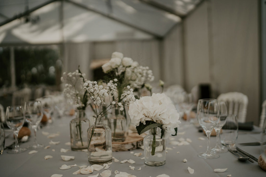 decoration florale table des invites mariage