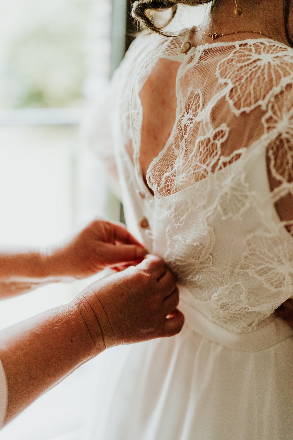 preparation mariee robe dentelle nantes