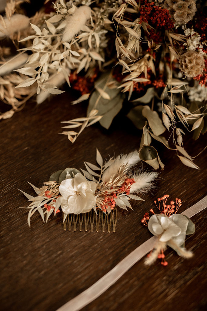 peigne fleurs sechees accesoire cheveux bouquet mariage naturel echologia mayenne