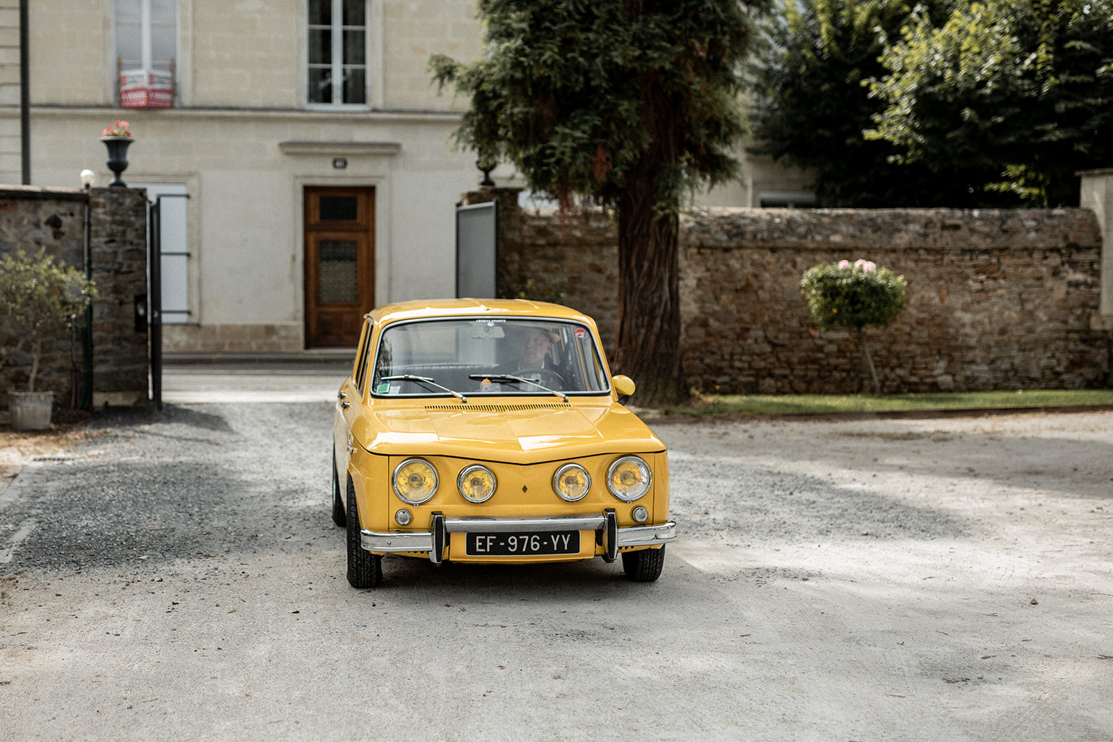 location voiture vintage mariage naturel mayenne echologia