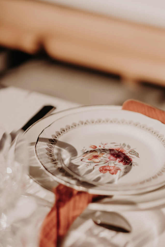 vaisselle assiette vintage decoration mariage boheme gypsy loire atlantique