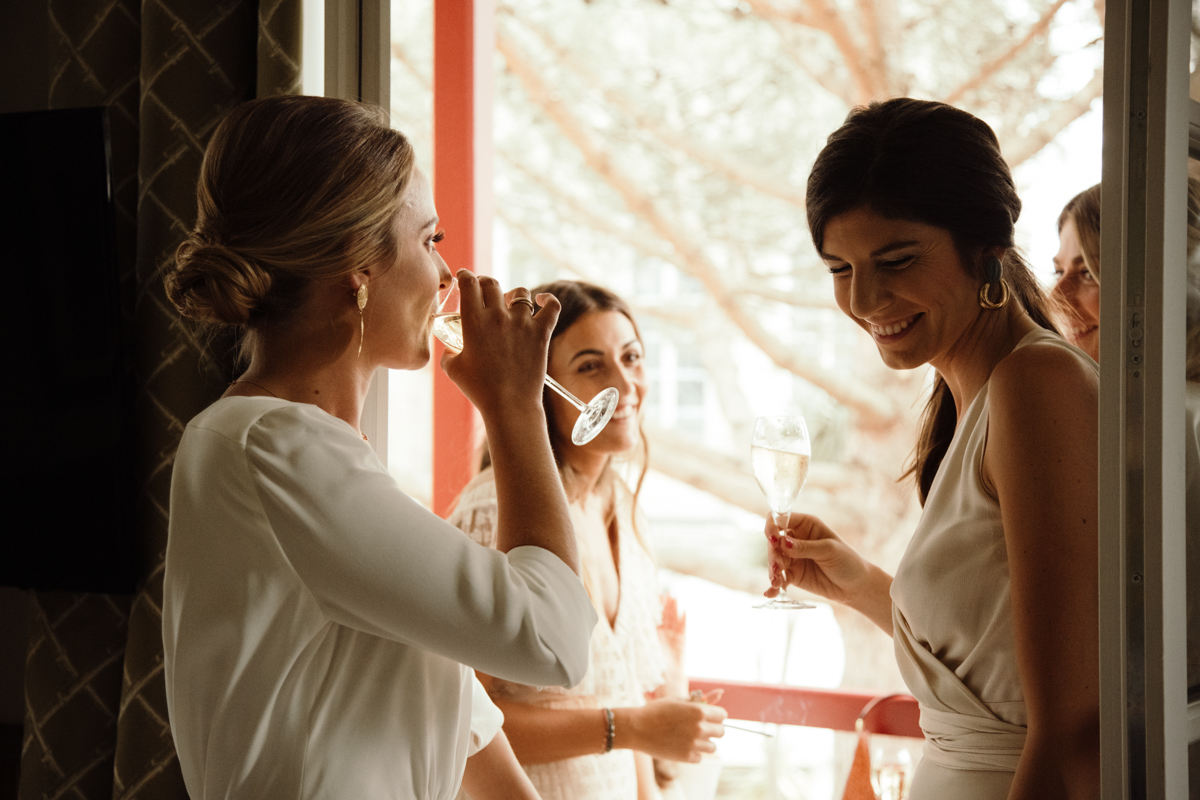 mariage elegant chic coupe de champagne demoiselles dhonneur preparatifs la baule la turballe