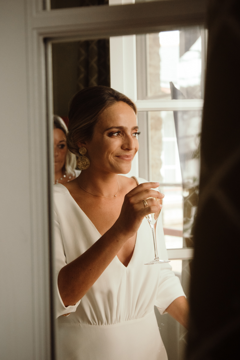 mariage elegant chic robe de mariee decolleté plogeant la baule la turballe
