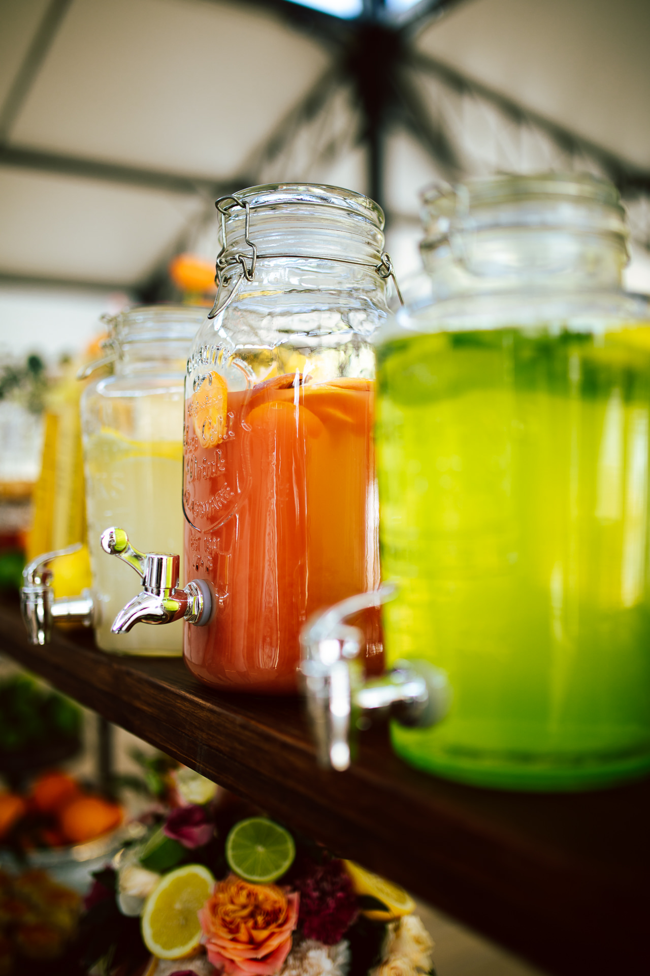 bar à jus shooting dinspiration mariage colore vintage buffet agrumes rennes