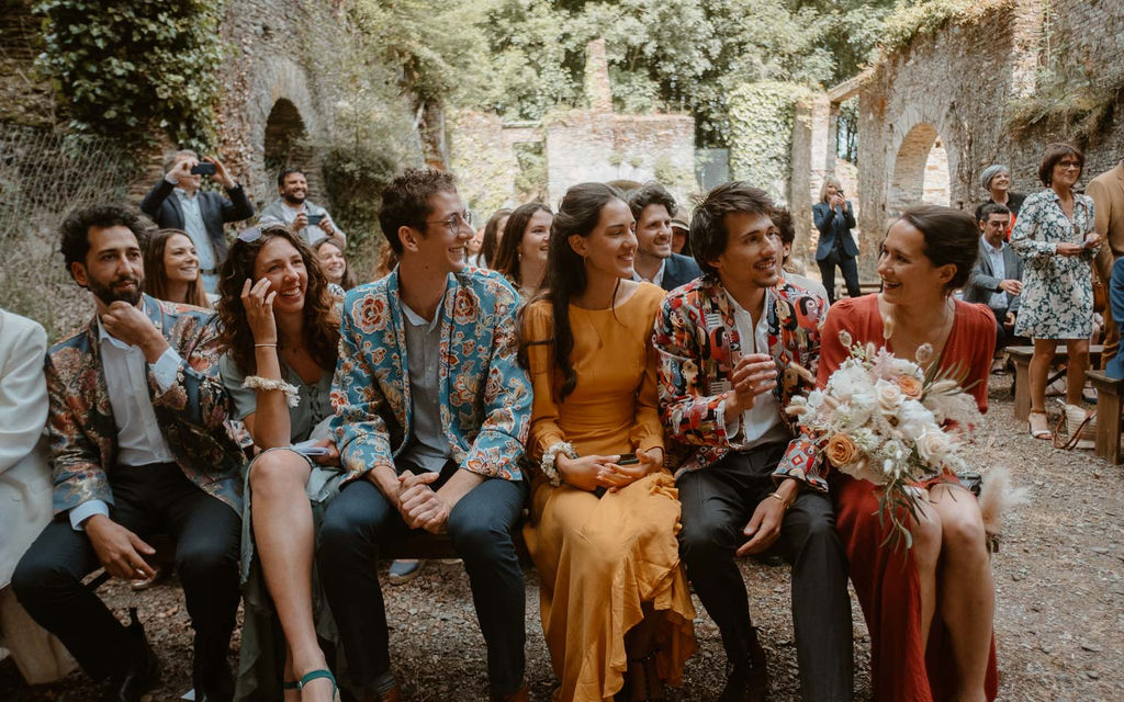 mariage boheme chic ceremonie laique lieu ancien insdustriel manoir de la jahotiere idee tenues dinvites bouquet de la mariee fleuriste loire atlantique