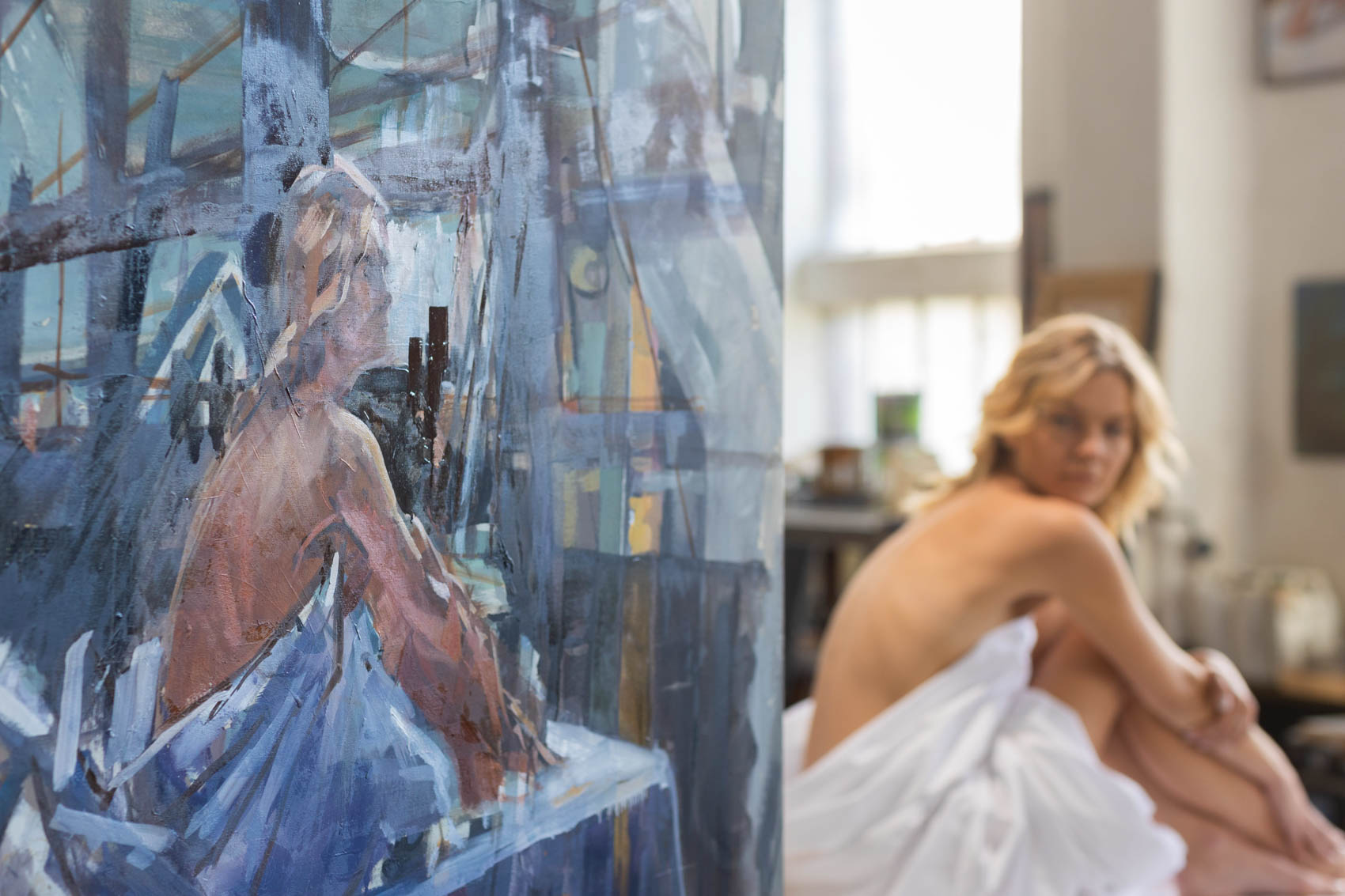 shooting dinspiration peintre et sa muse lieu de recpetion atypique atelier de peintre industriel angers photographe videaste wedding planner