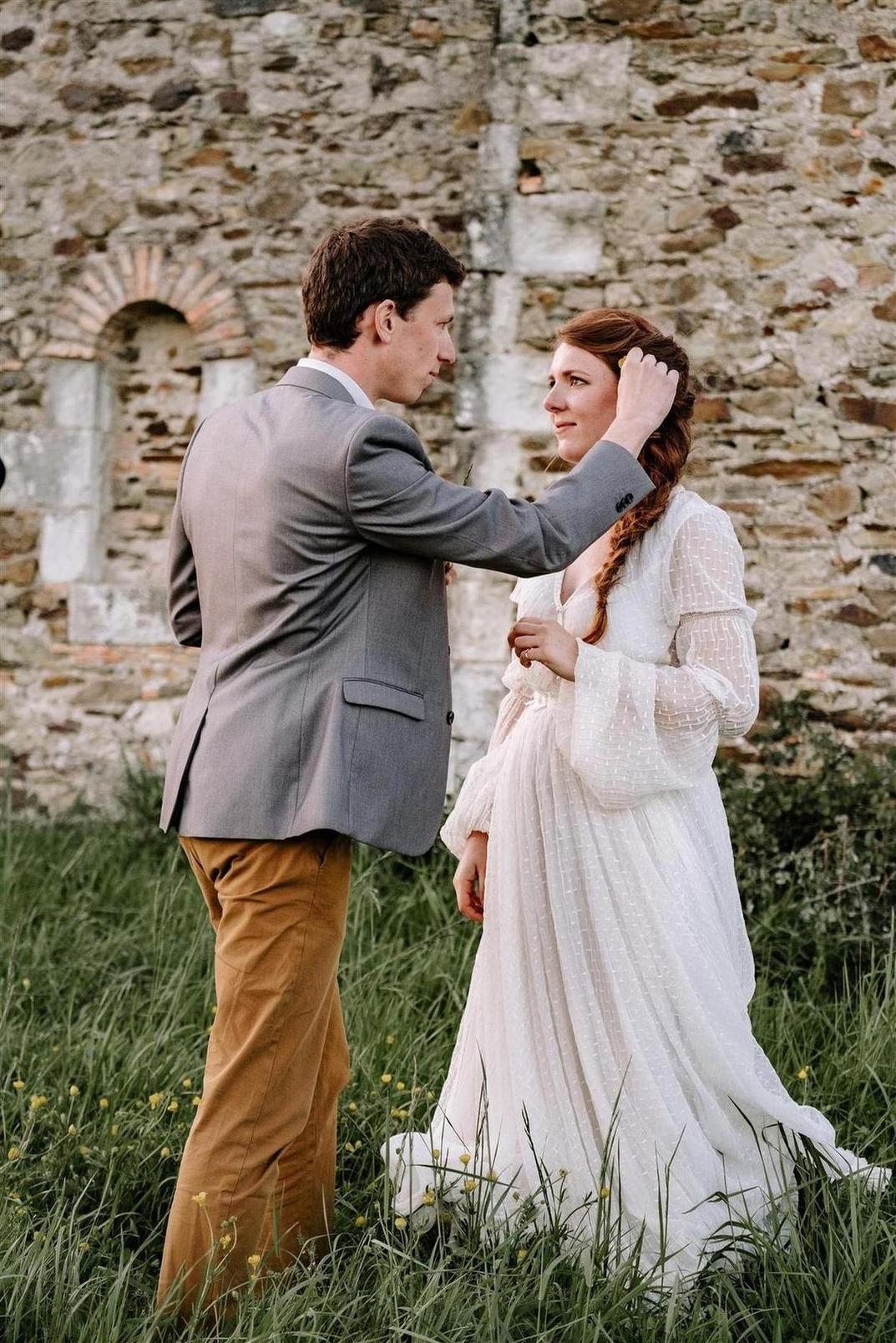 couple maries ceremonie nature