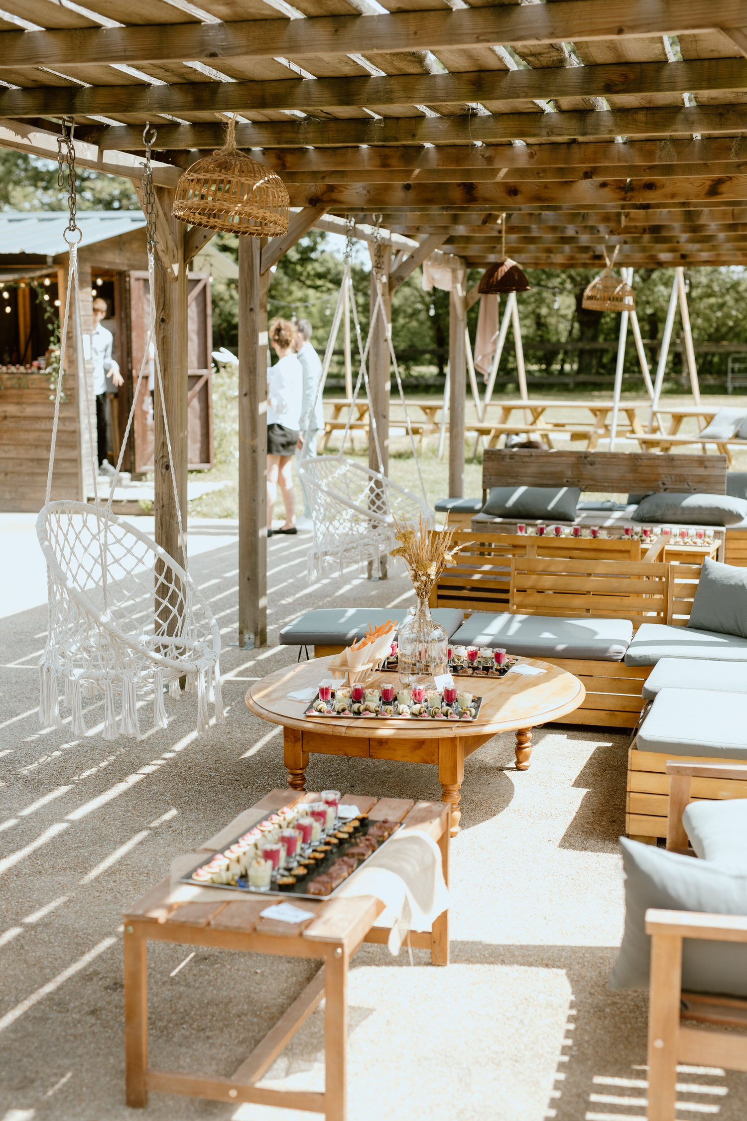 mariage champetre ecoresponsable buffet traiteur vegetal bio local loire atlantique lieu de reception domaine de la ruade