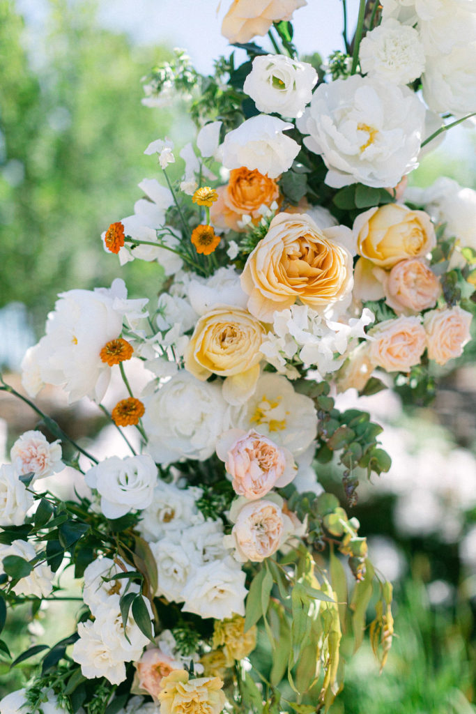 composition florale xxl fleuriste mariage