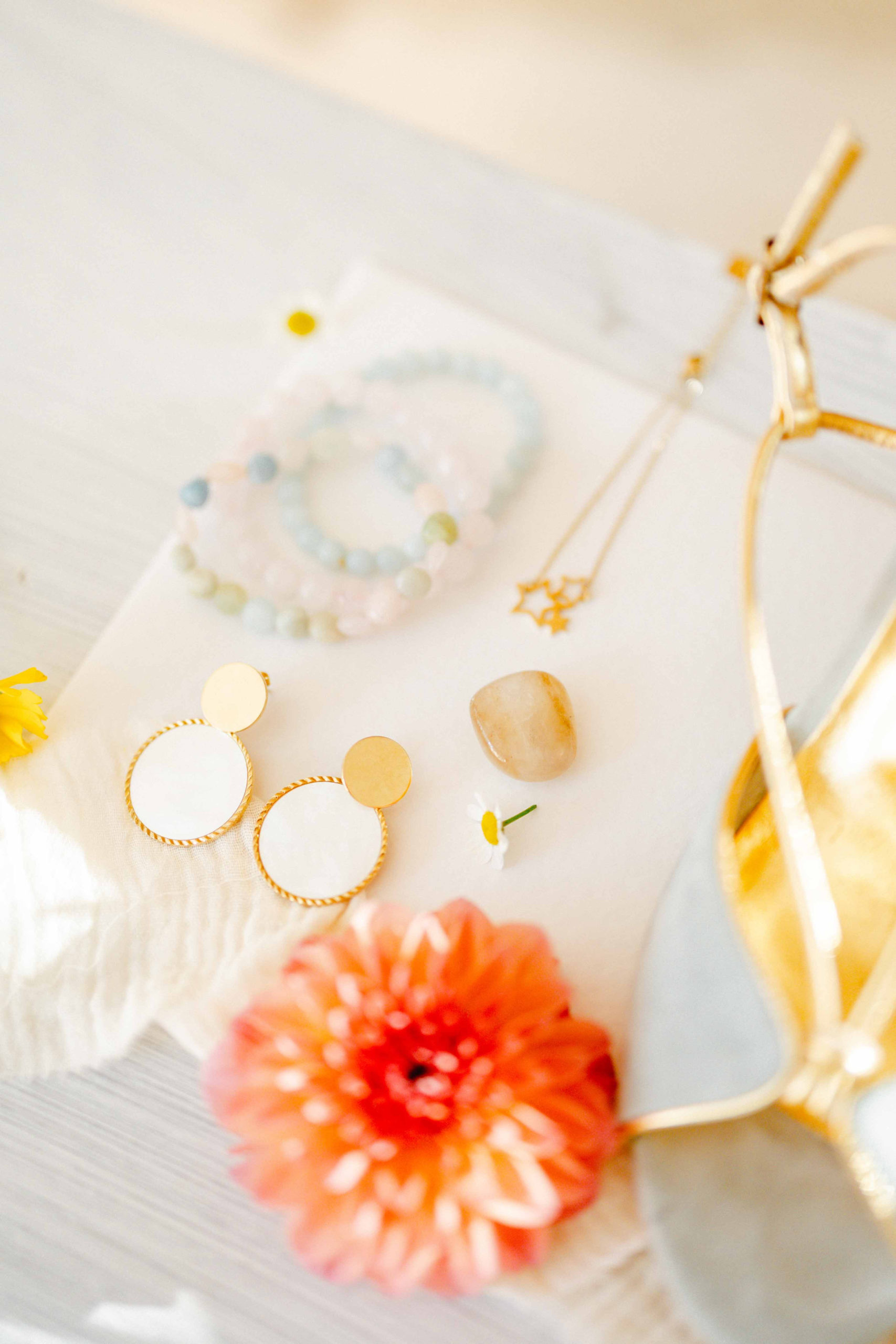mariage vendeen colore accesoires bijoux boucles doreilles