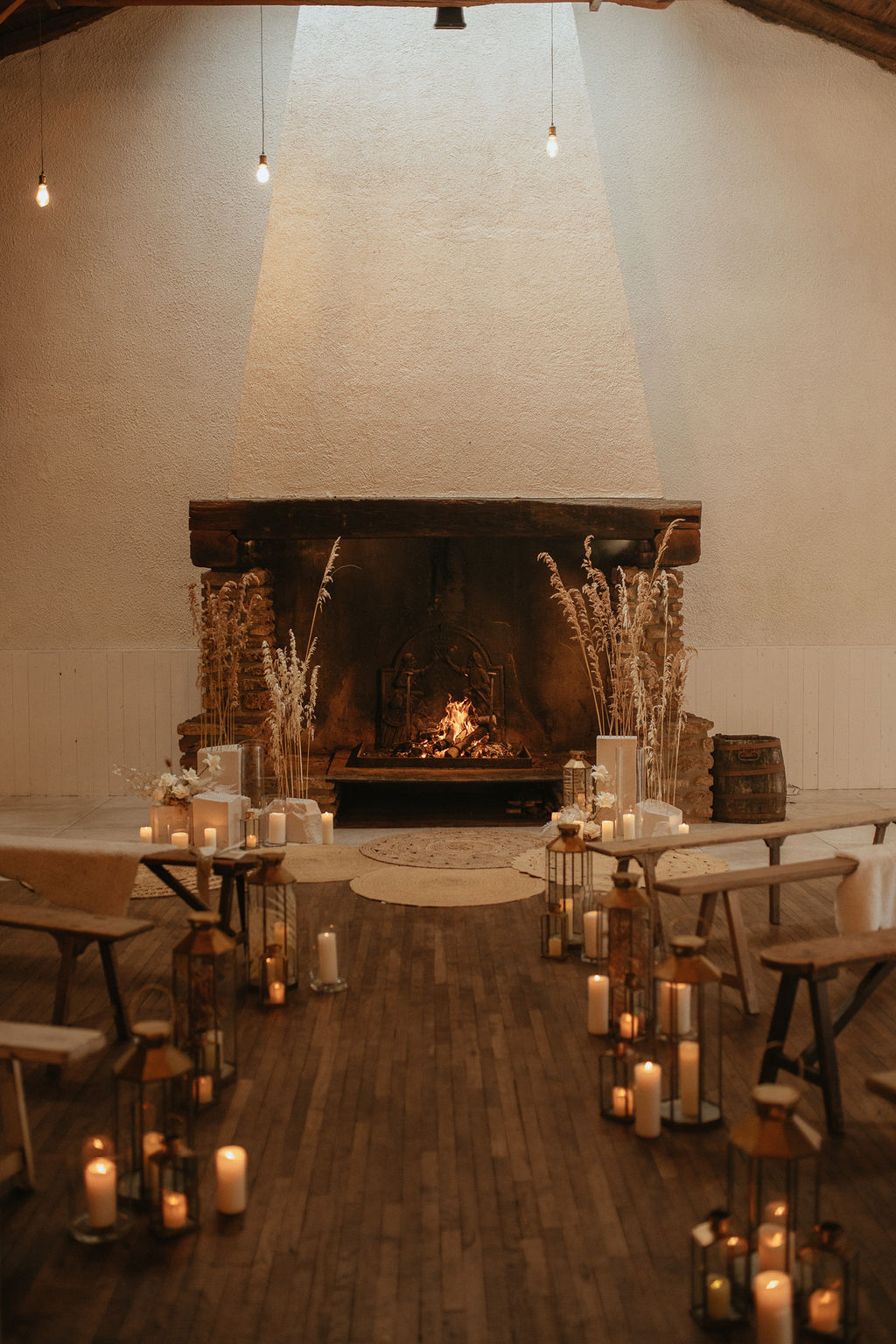 mariage rustique hivernal ceremonie laique en interieur