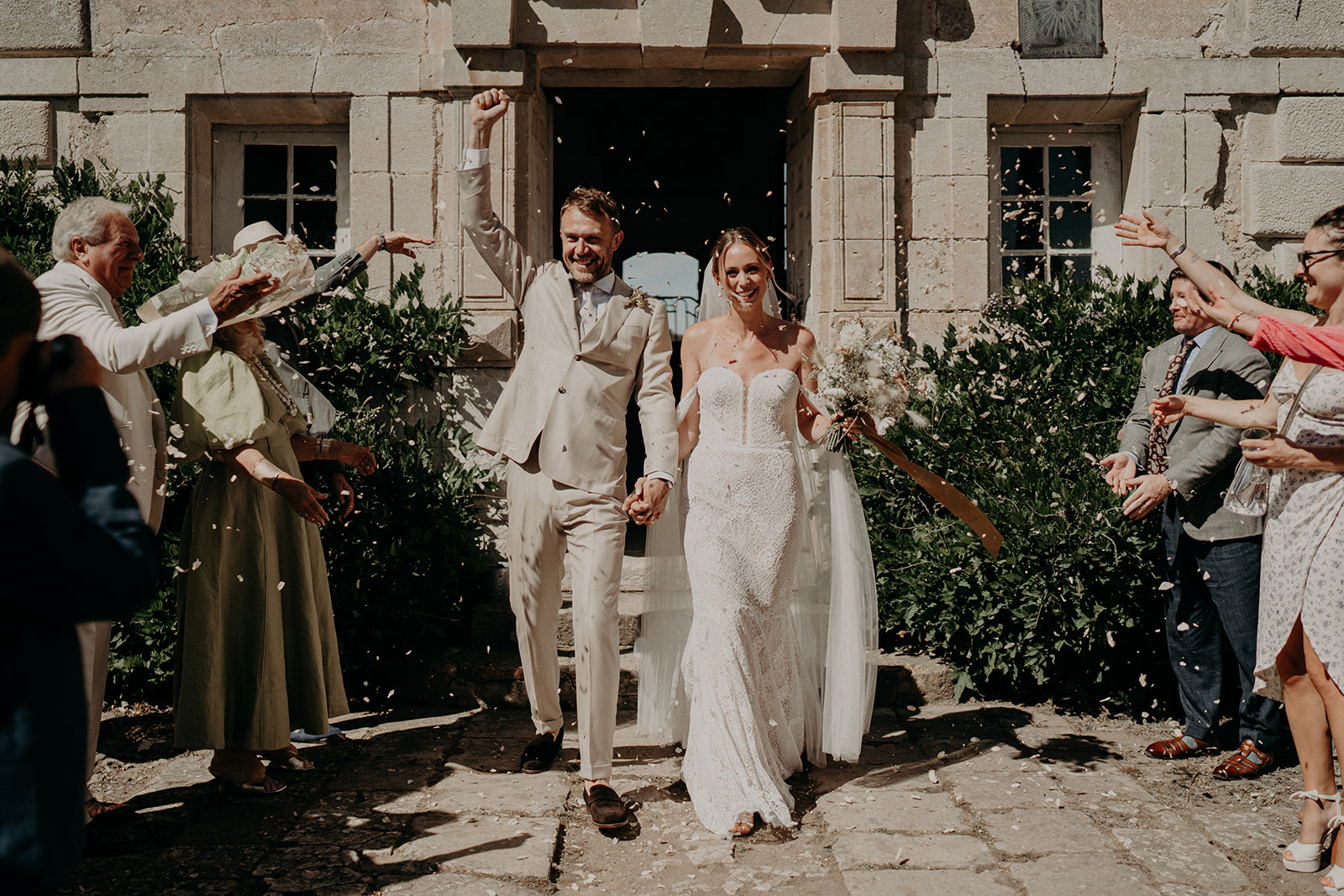 mariage vegetal minimaliste confettis biodegradables
