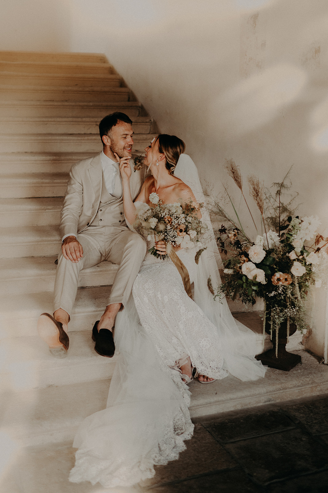 photo de couple originale photographe de mariage