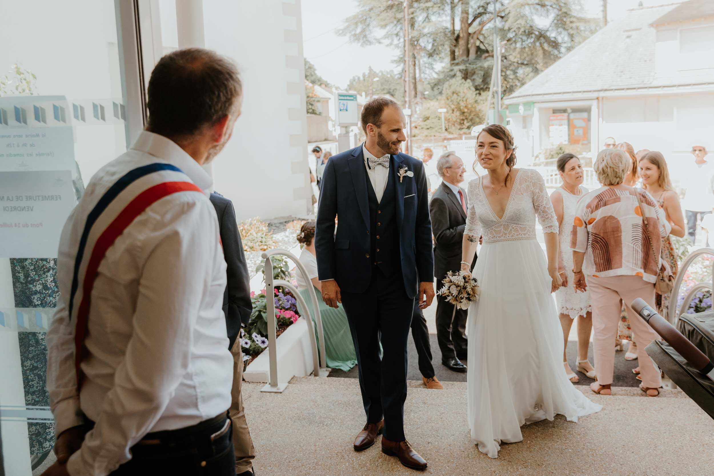 mariage civil a la mairie champetre chic