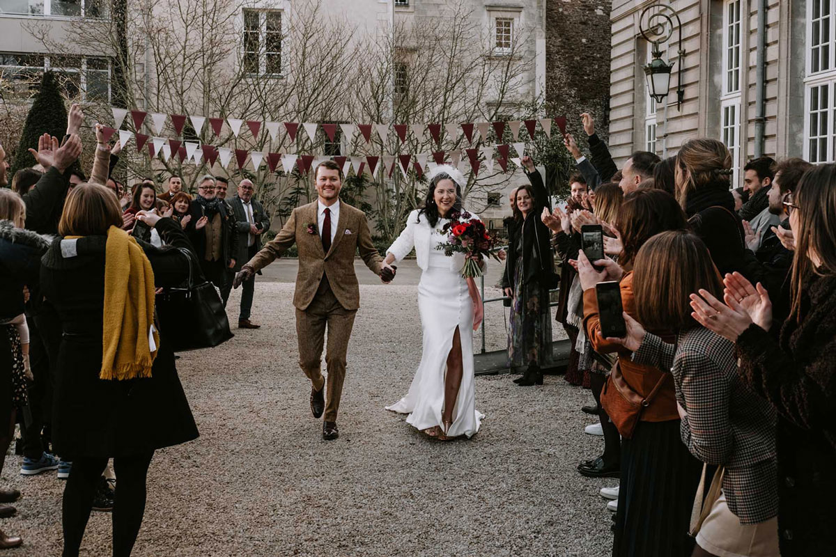 idee sortie de mairie mariage laique