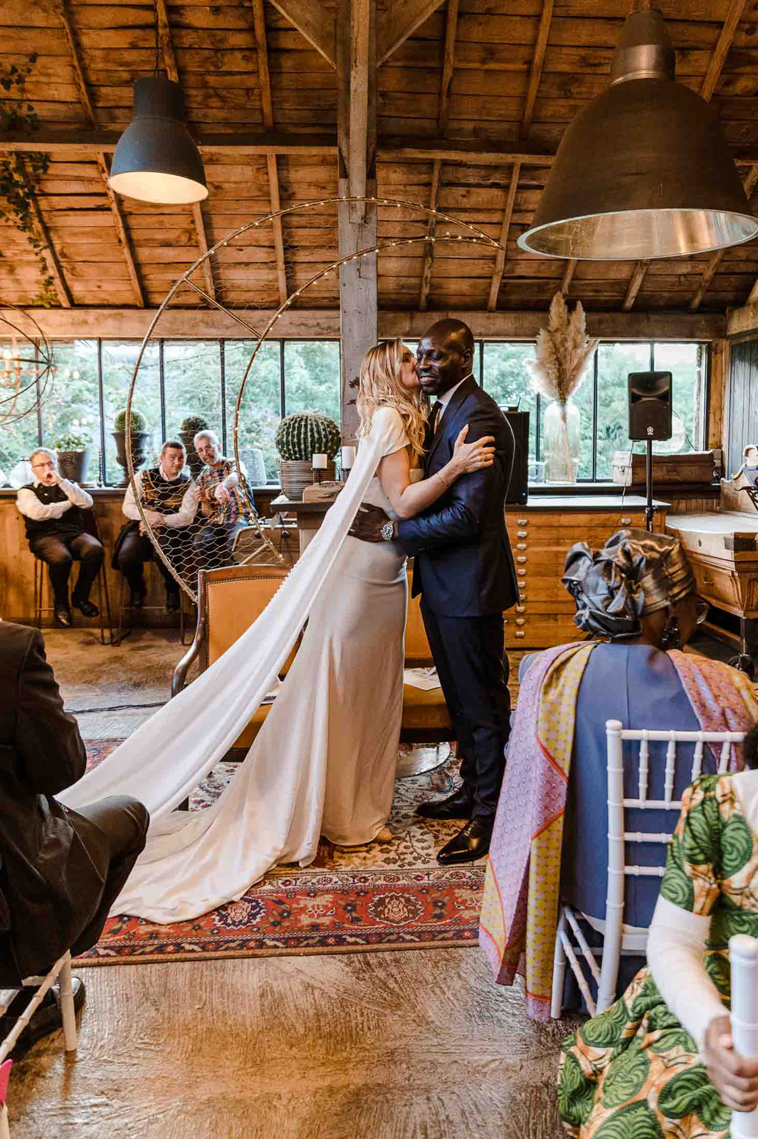 mariage mixte robe de mariee traine xxl