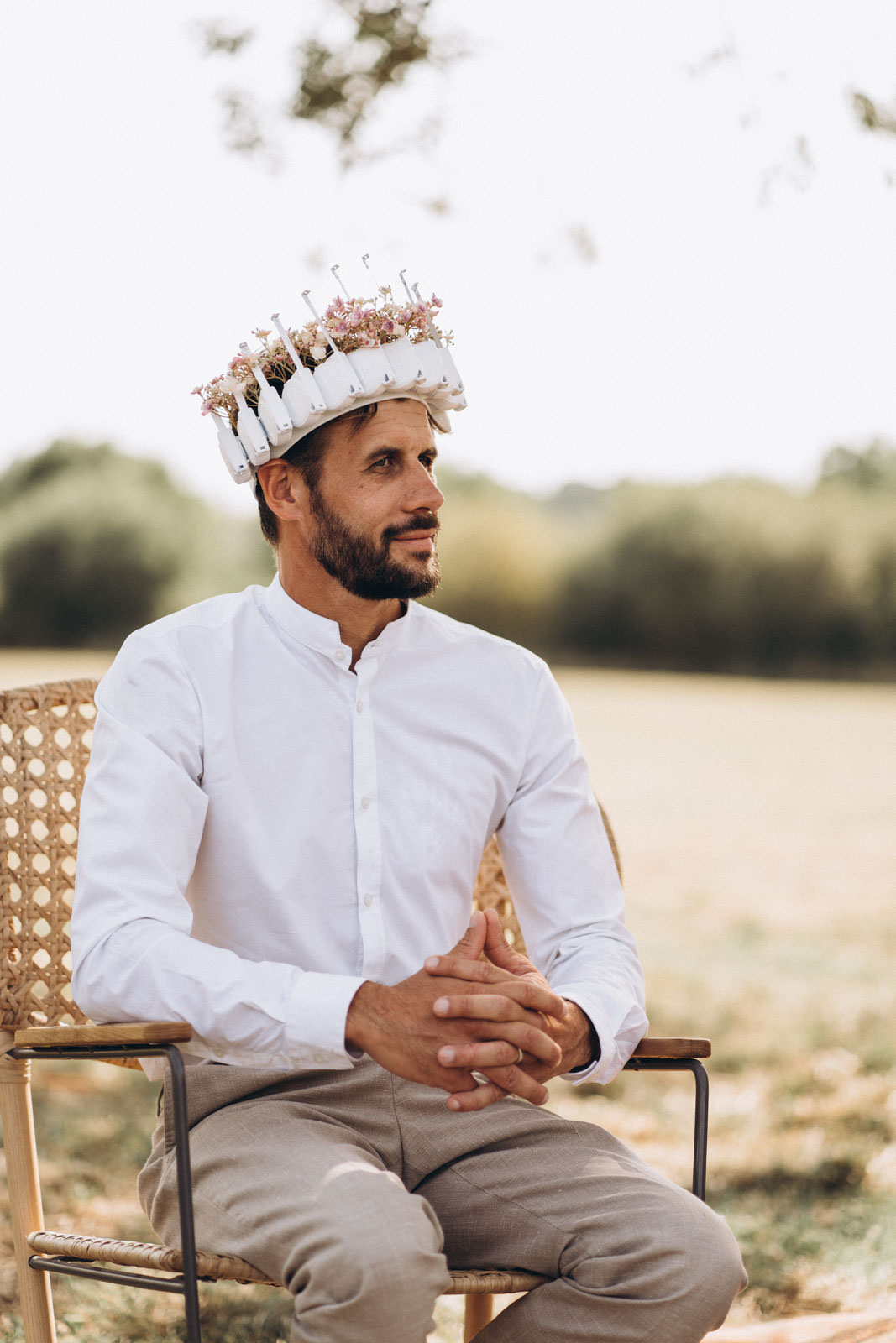 accessoire mariage original couronne de fleurs homme