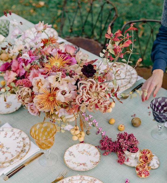 decoration florale de table originale avec fruits