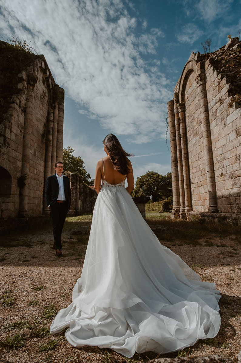 robe de mariee xxl longue traine nantes