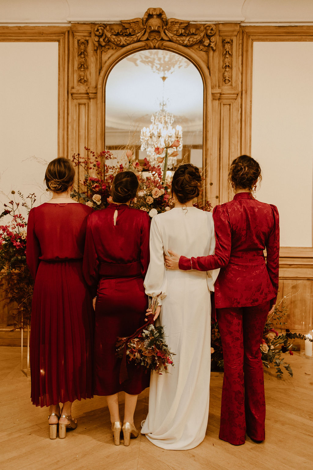 tenue demoiselle dhonneur bordeaux mariage hivernal