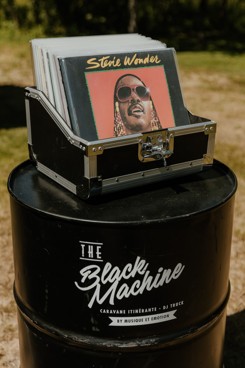 dj truck musicien mobile bar a vinyles nantes