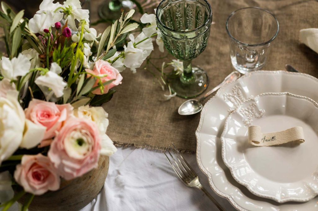 vaisselle vintage decoration de table mariage