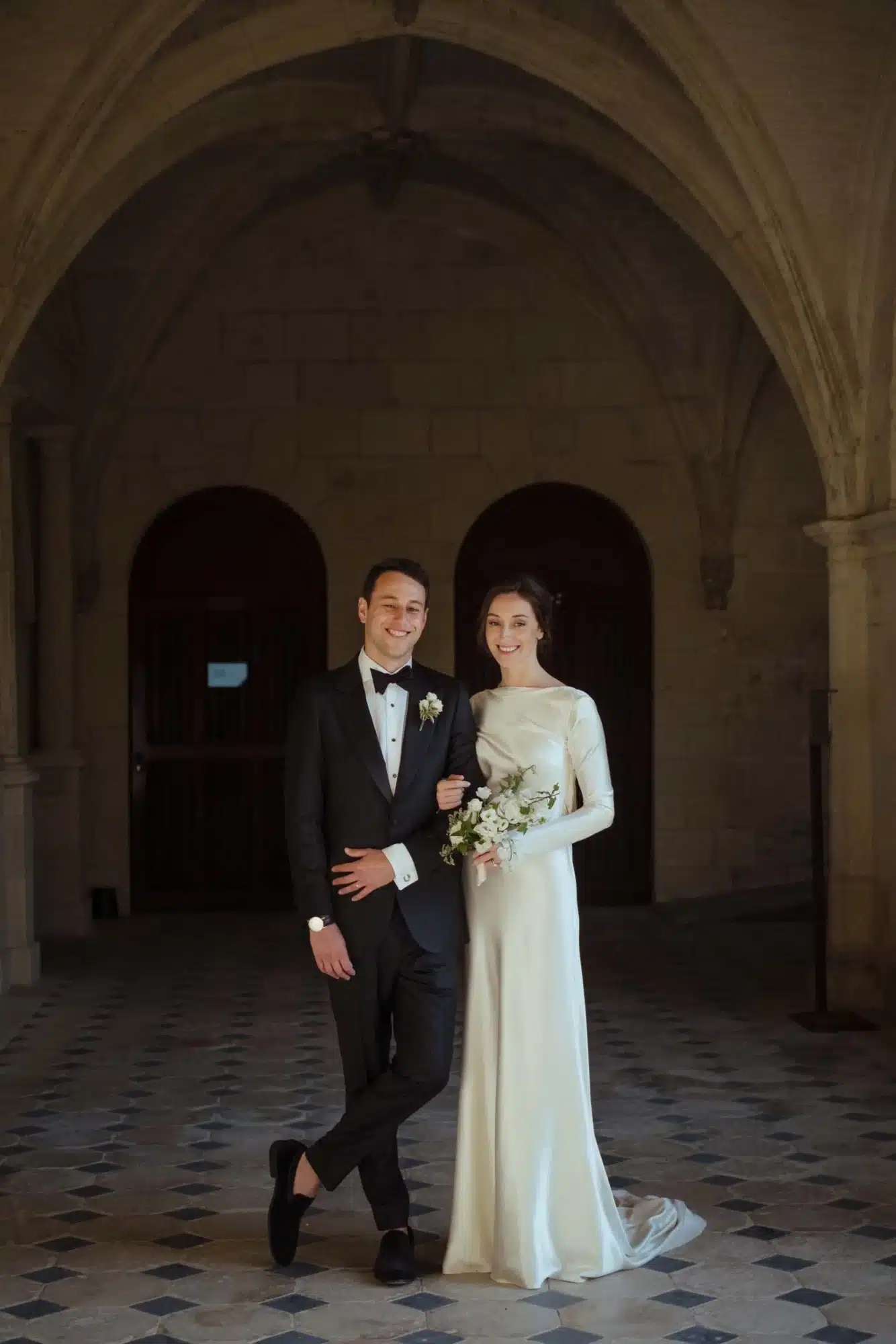 Mariage chic_fontevraud l'abbaye_fabrice fld_photographe