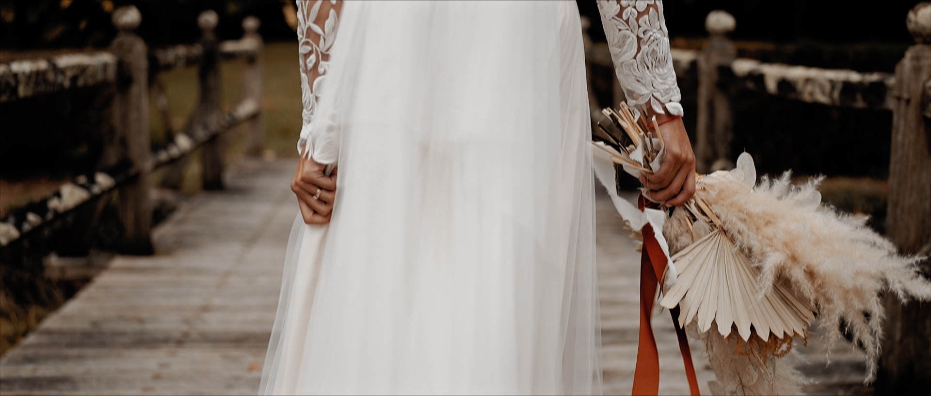 robe de mariee fluide boheme angers
