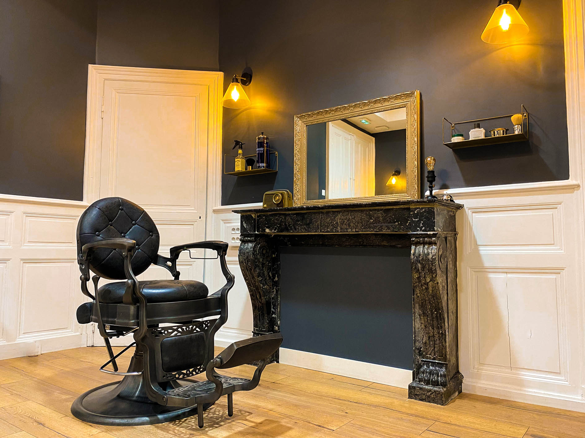 fauteuil barbier vintage retro angers
