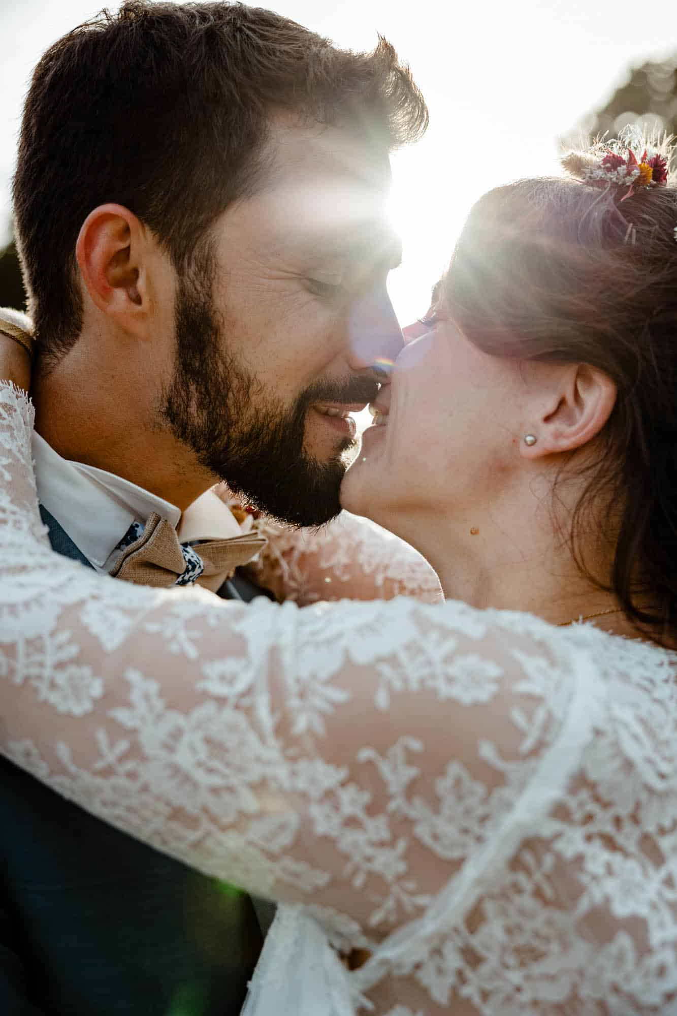 photographe seance couple golden hour angers