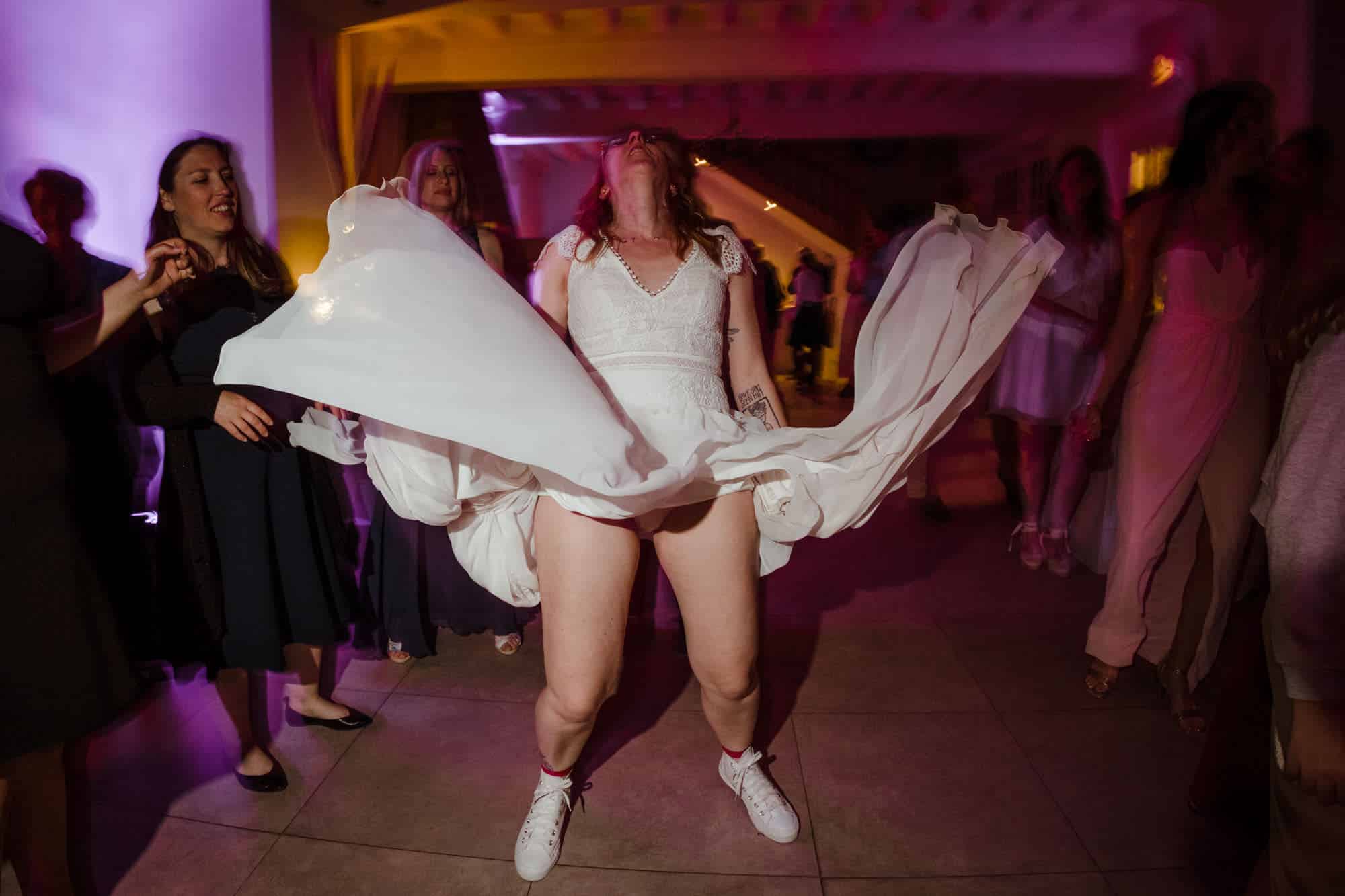 photographie couleur mariee piste de danse robe domaine des foulons