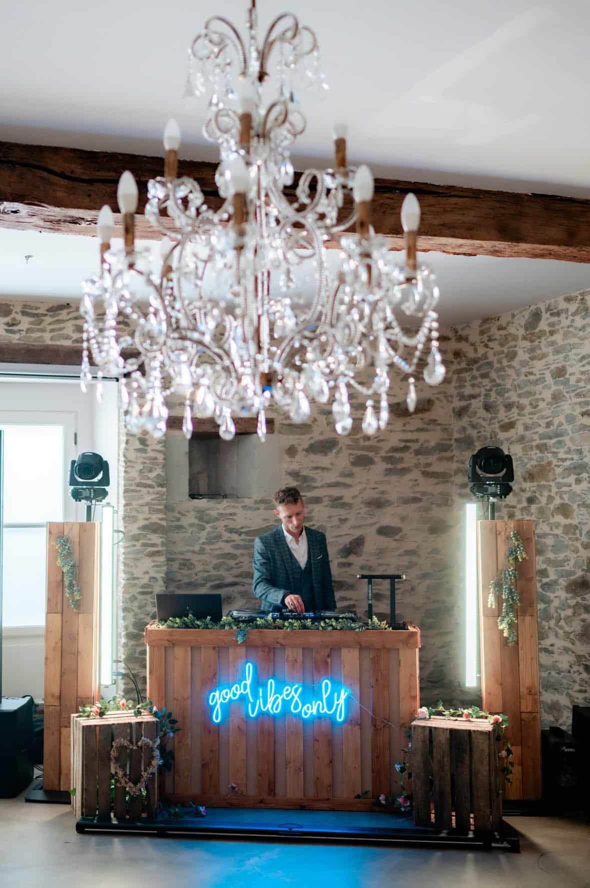 mariage chateau dj sono neons pays de la loire