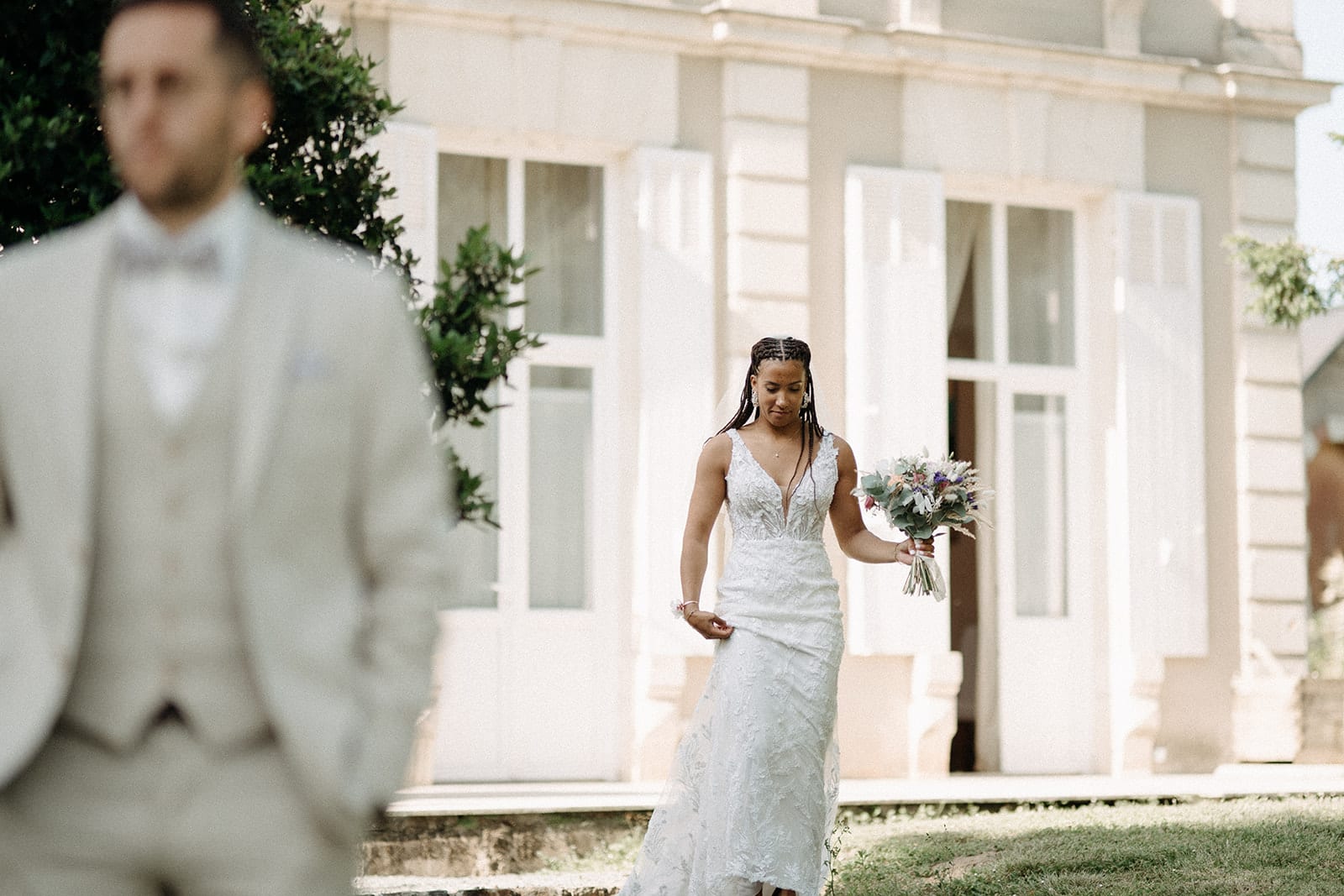 robe de mariee perles broderie dentelle