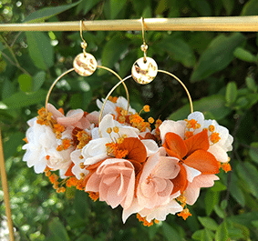 boucles doreilles colorees fleuries mariage