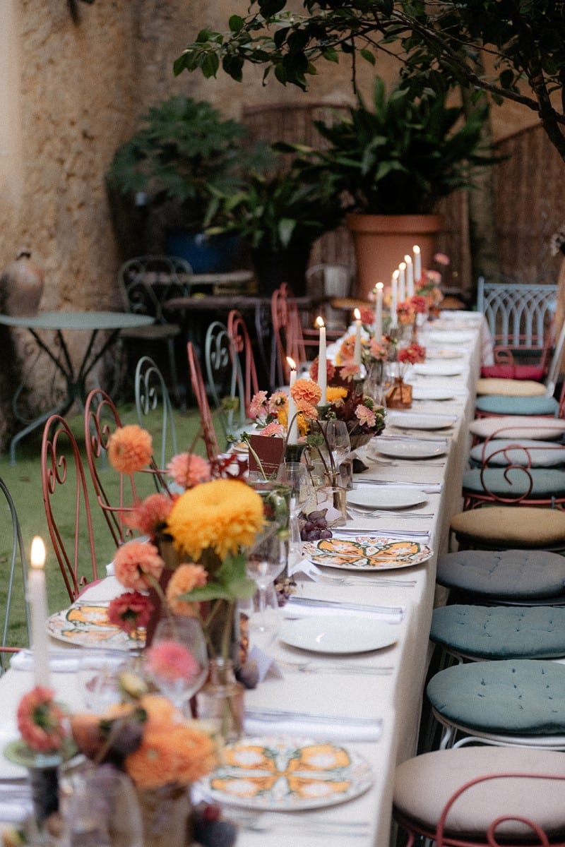 inspiration table coloree mariage petit comite