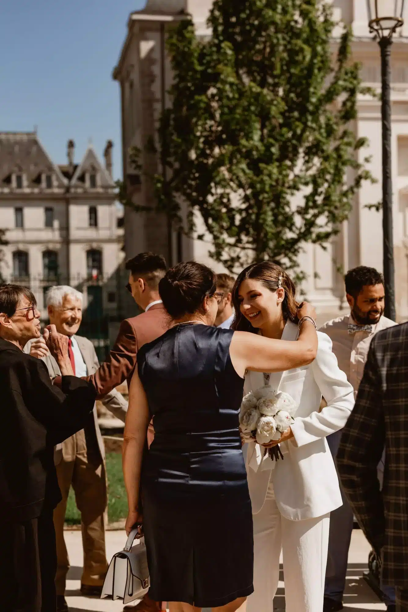 costume de mariee blanc mariage civil