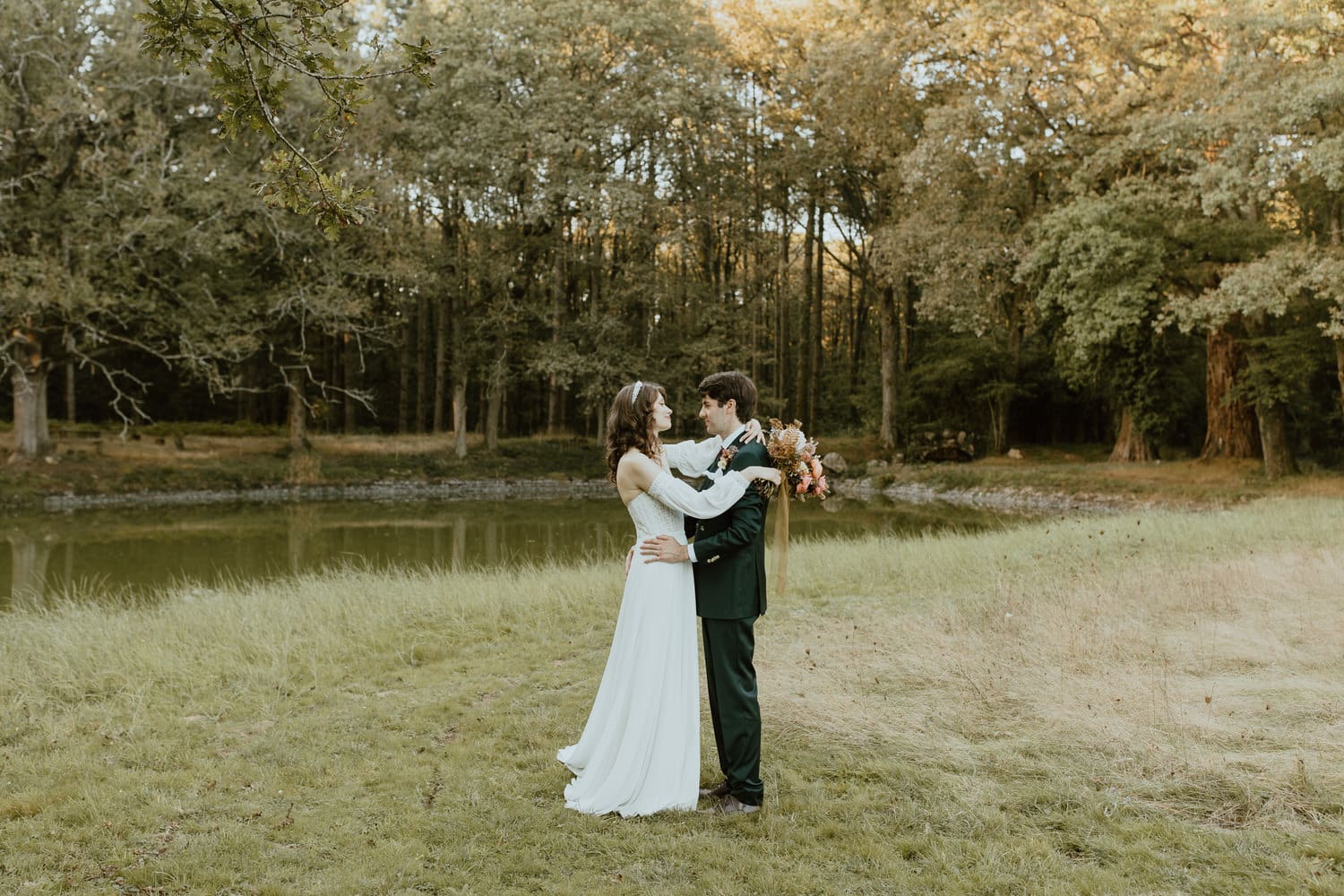 photographie de couple mariage chic