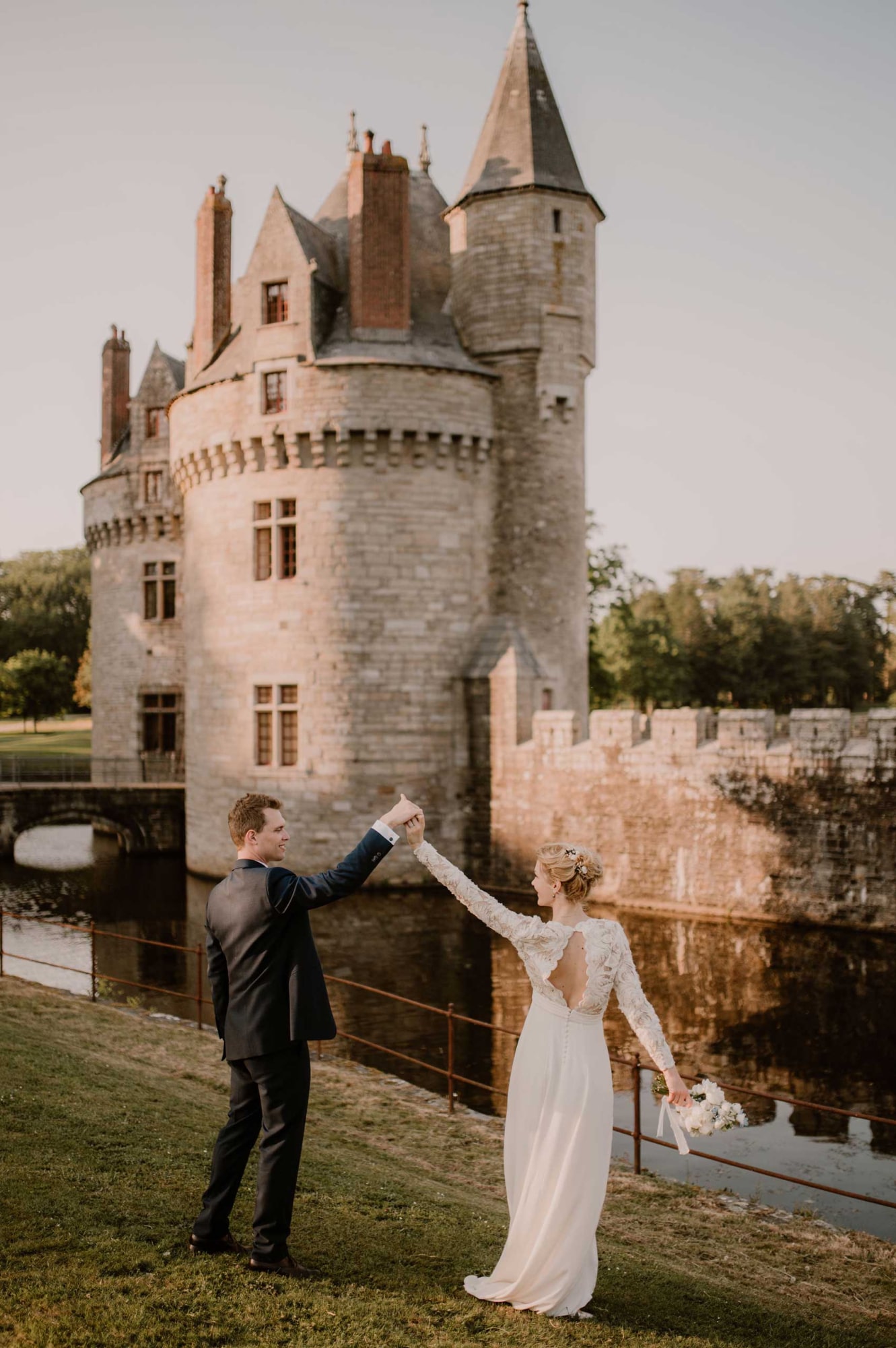 smoking noir sur mesure mariage chic nantes