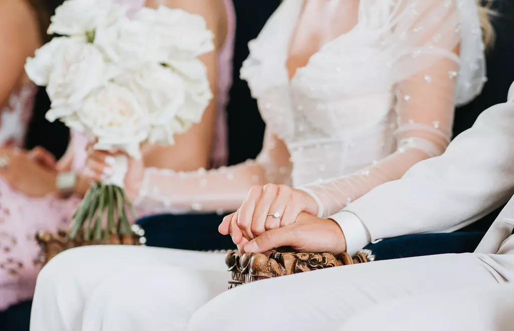 combinaison mariage tulle bouquet mariee angers