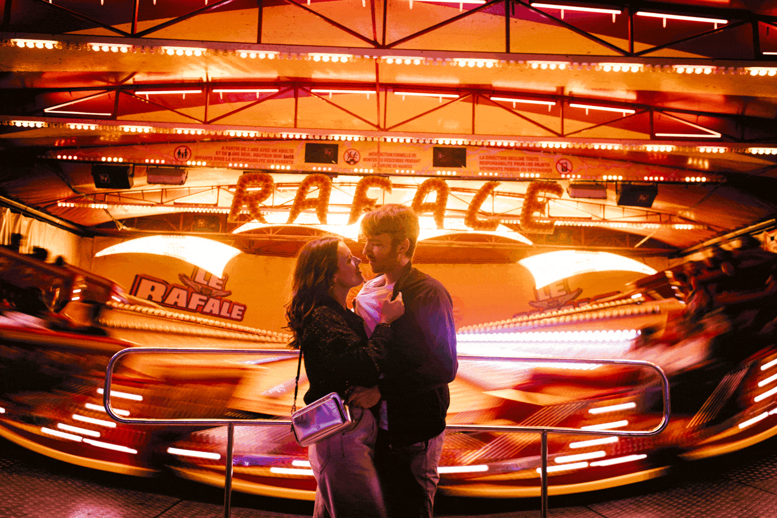 photo couple fete foraine bordeaux manege