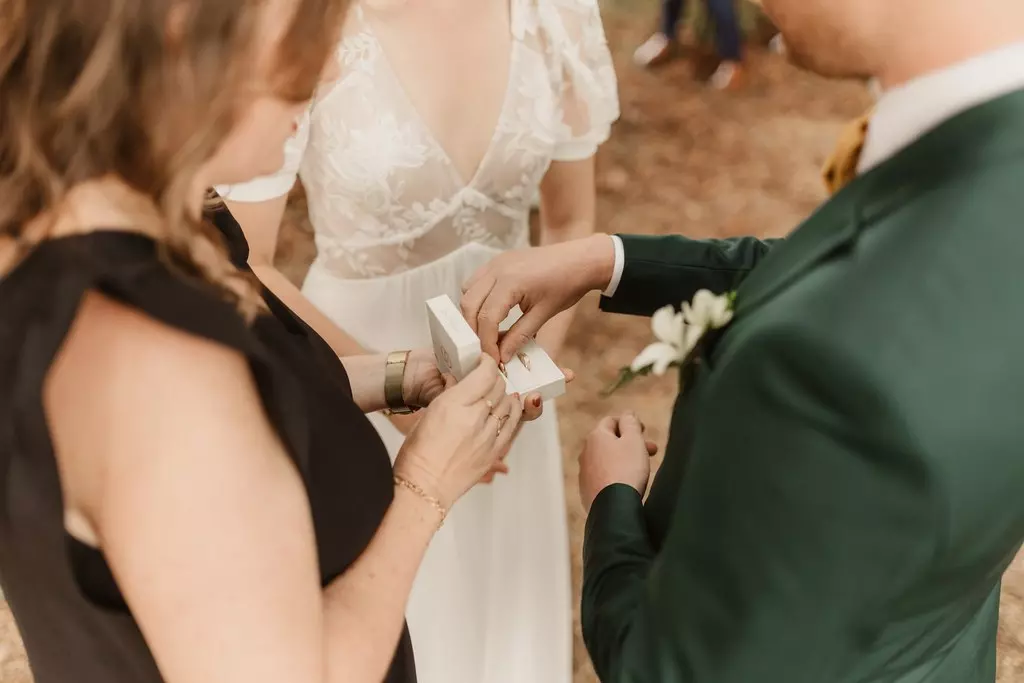 alliances mariage chic maine et loire