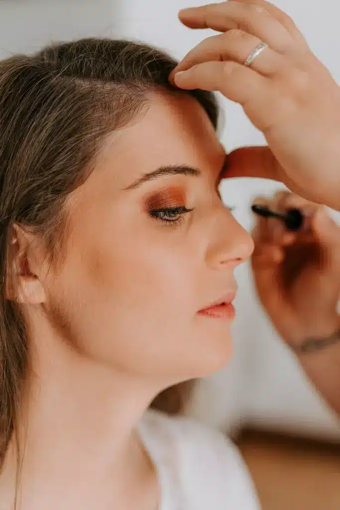 maquillage mariee chignon chateau plessis bourre