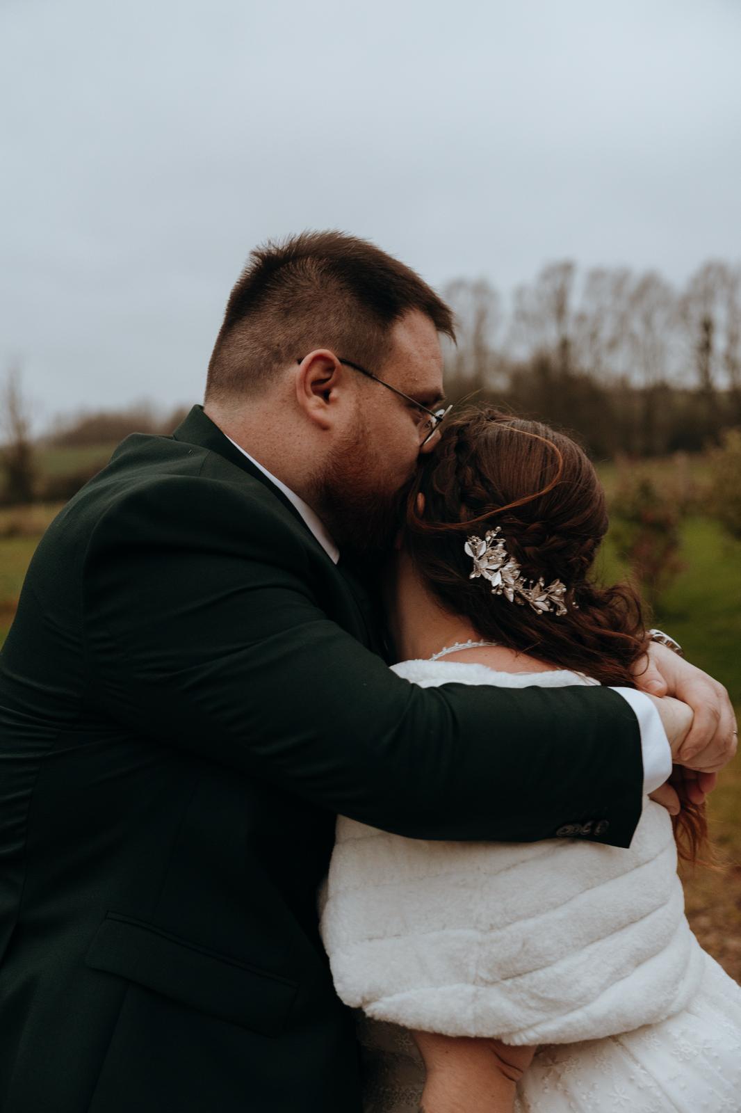 coiffuremariage avec bijoux de tête le mans